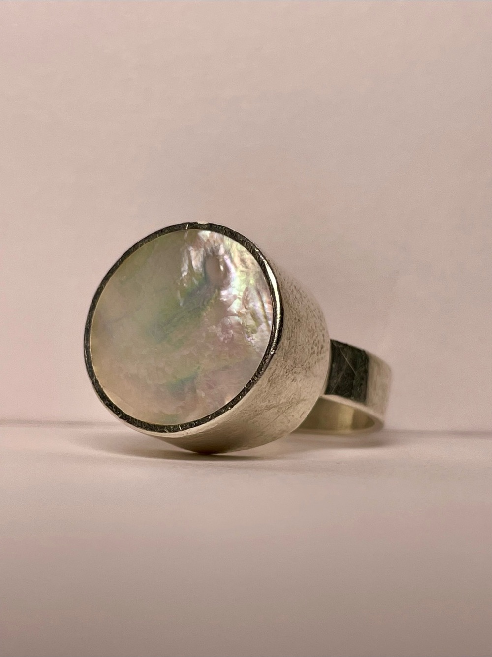 Sterling Silver Mother-of-Pearl Ring - Picture 2 of 7
